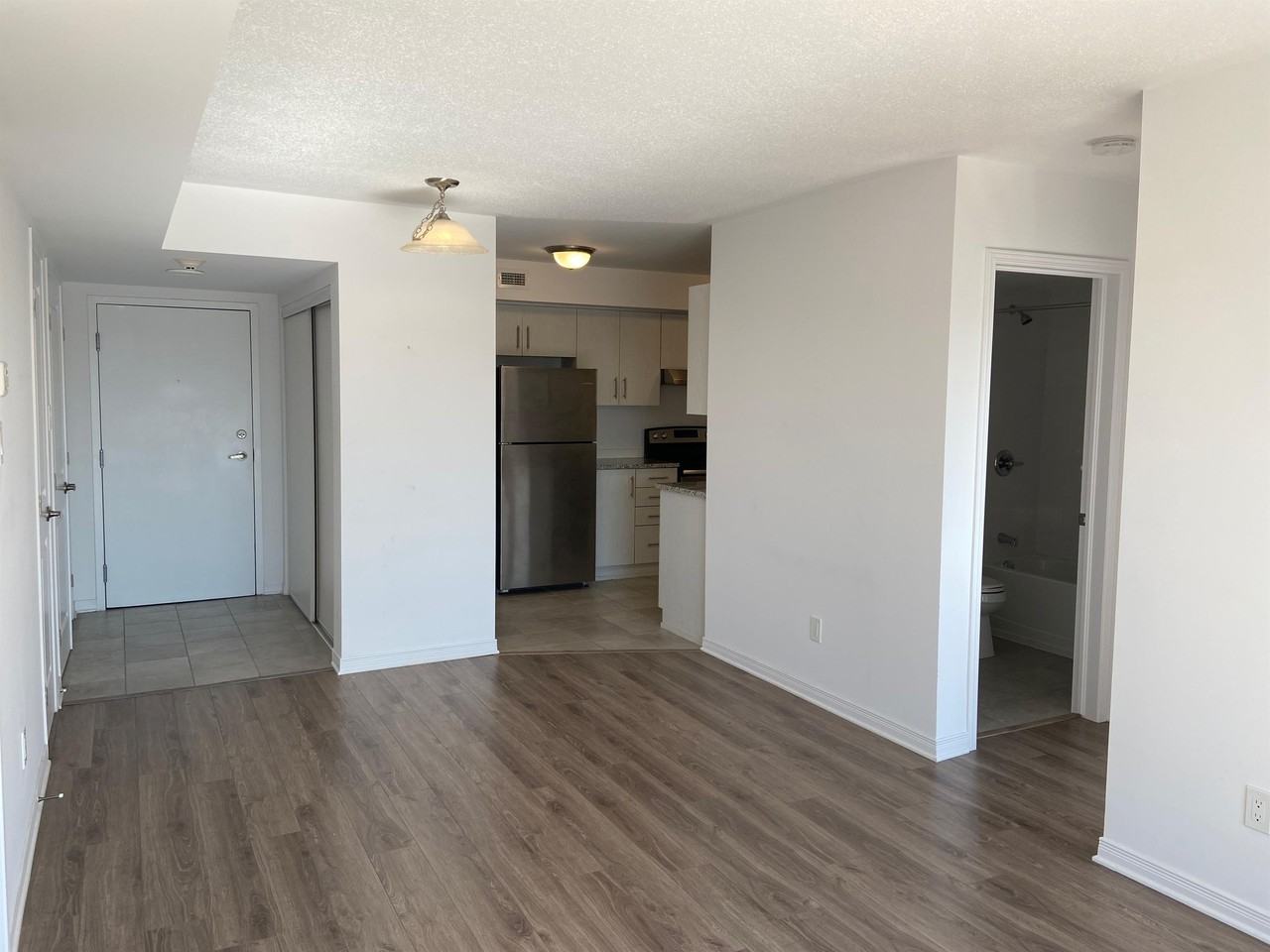 160 Whispering Winds Way - 208 - Photo 5 of 14