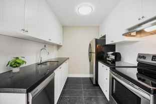 205 Oxford Street East - Photo 1 of 1