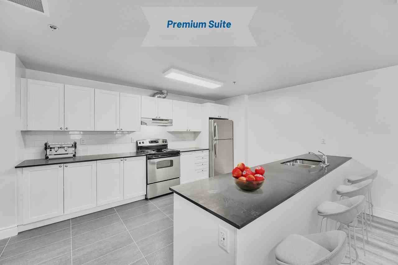 205 Oxford Street East - Photo 4 of 22