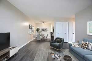 Rainbow Tower - Photo 6 of 8