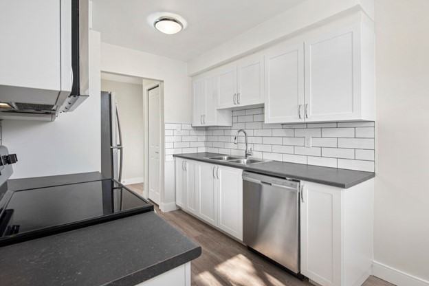 100 Rideau Street - Photo 4 of 18