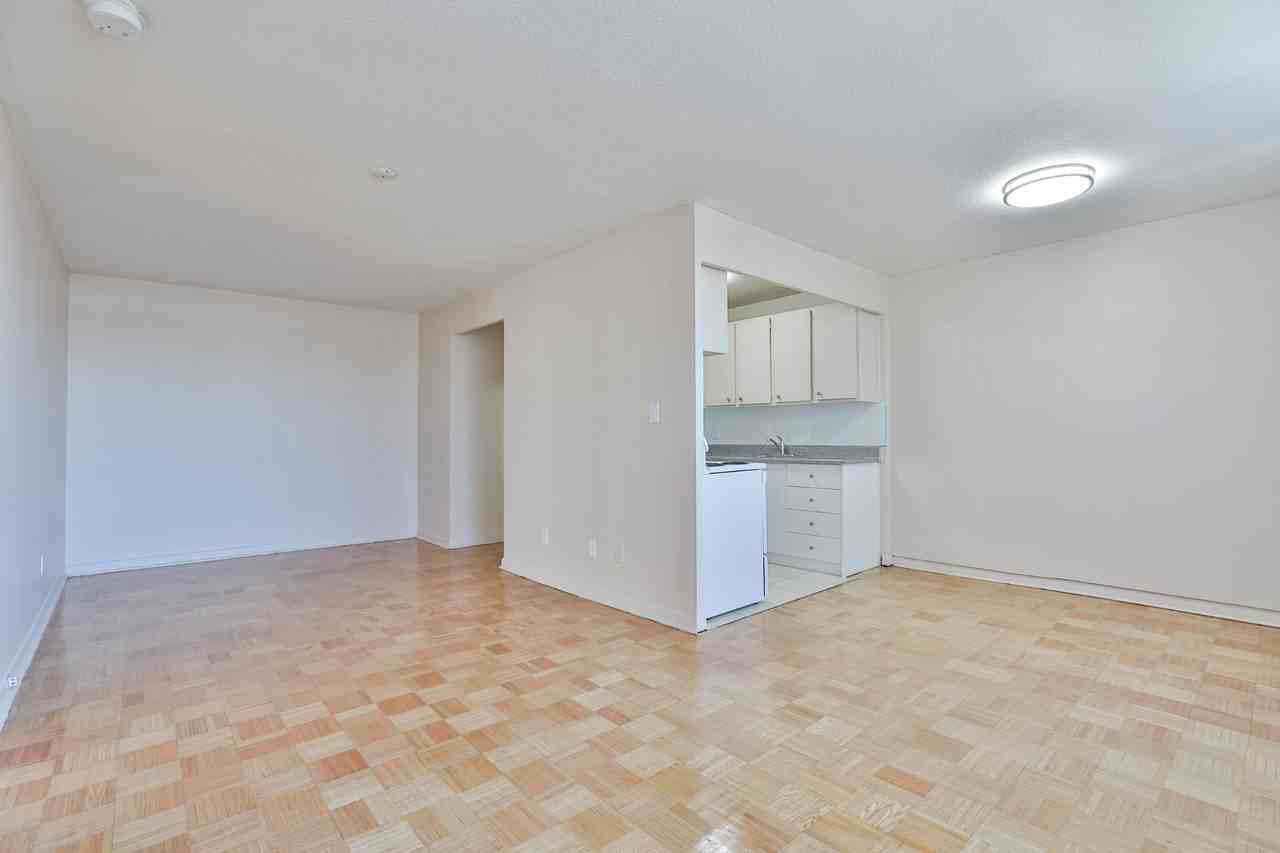 2223-2225 Eglinton Ave. E - Photo 6 of 24