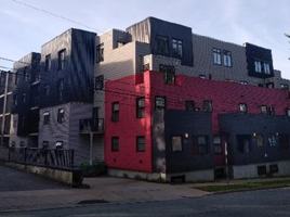 featured image of 222 Portland St