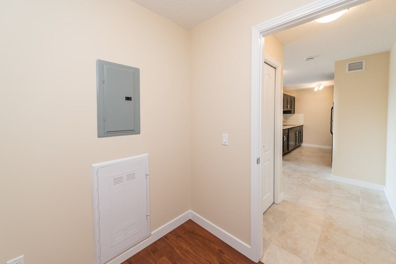 Solara at Sky View - Photo 6 of 34