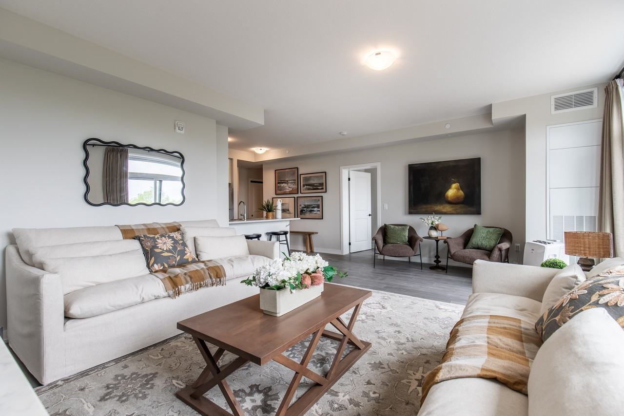 870 Queenston Road - Photo 7 of 50