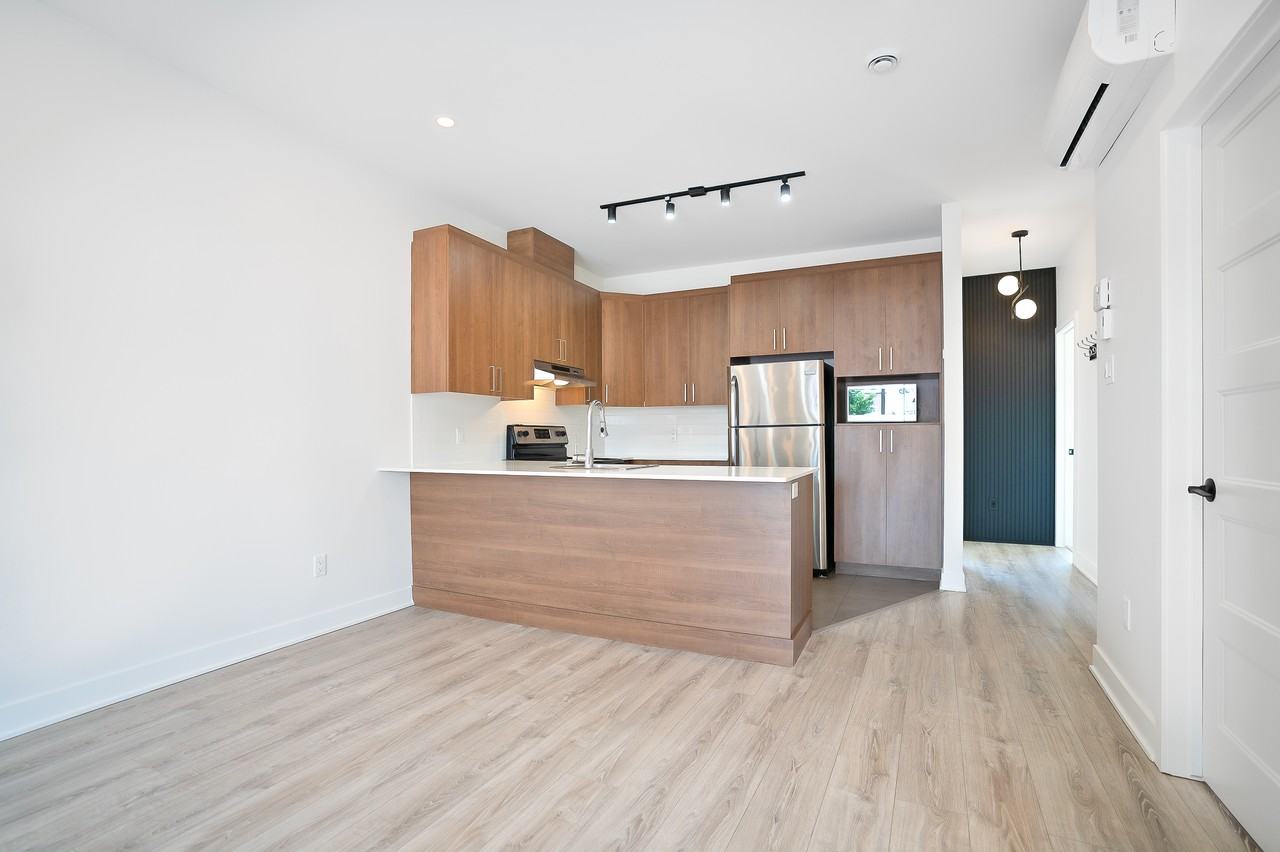 Le Rolland - Photo 4 of 37