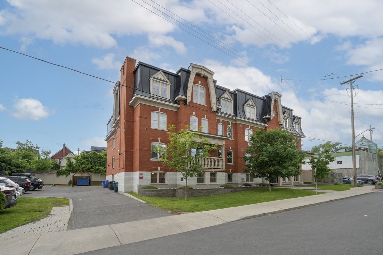 162 Cambridge St North - Photo 2 of 46