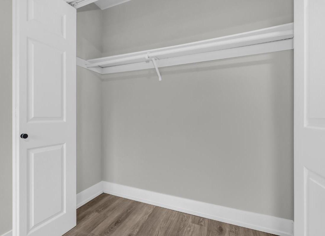 Maple Manor Apartments - Photo 7 of 39