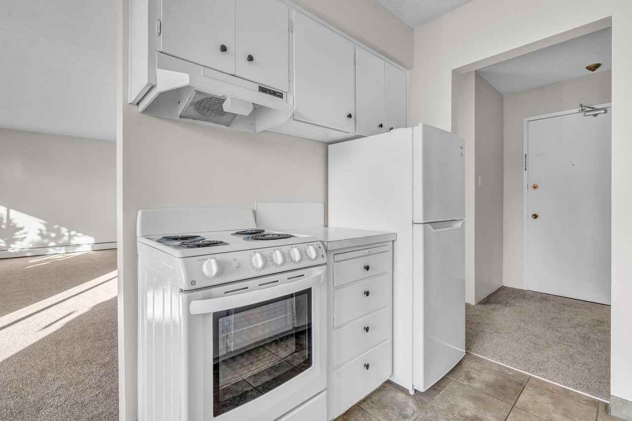 2320 Woodland Drive - Photo 6 of 10