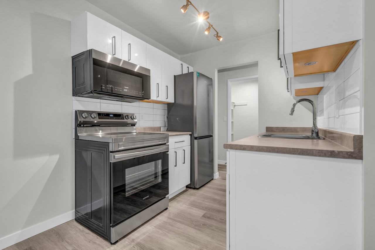 Cloverdale Apartments - Photo 2 of 20