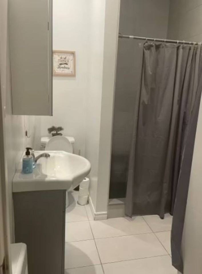 Drolet - Photo 5 of 6