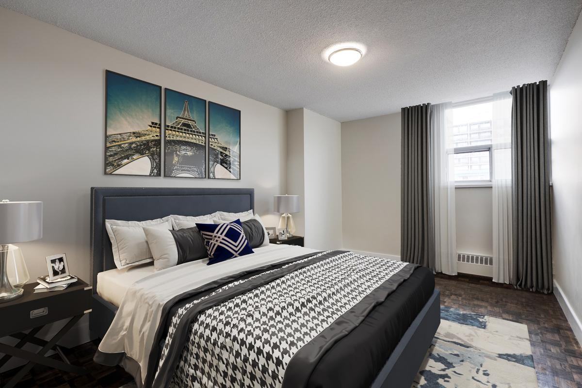 570 Birchmount Road - Photo 5 of 9