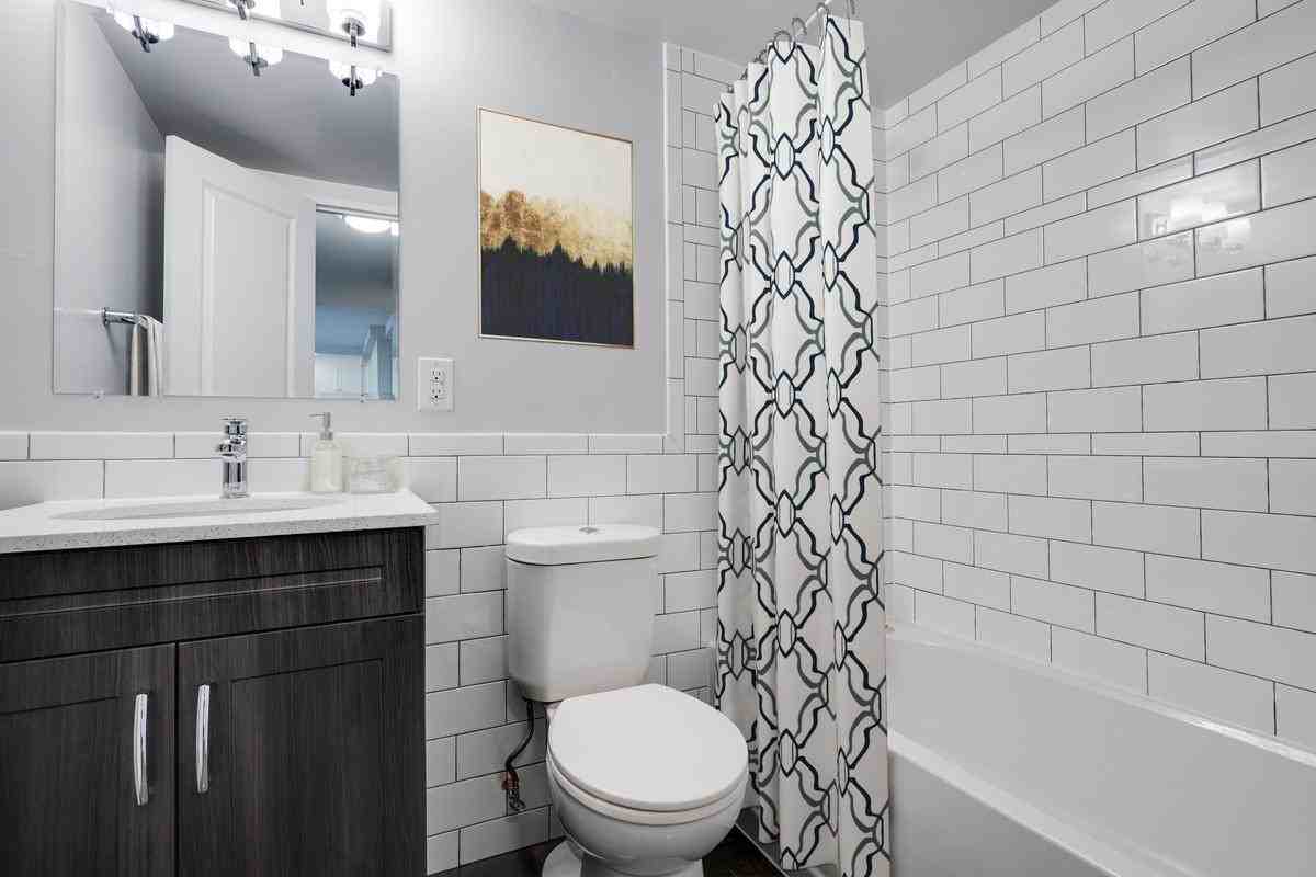 570 Birchmount Road - Photo 7 of 8