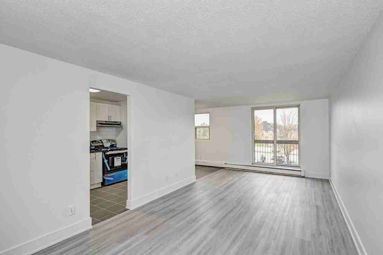 137-141 Woodside Avenue Apartments - Photo 7 of 19