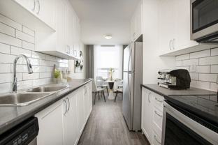Manchester Court Apartments - Photo 1 of 1