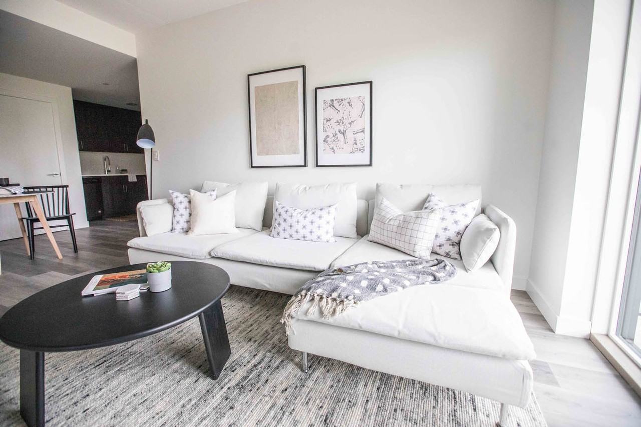 30 University Crescent - Photo 5 of 21