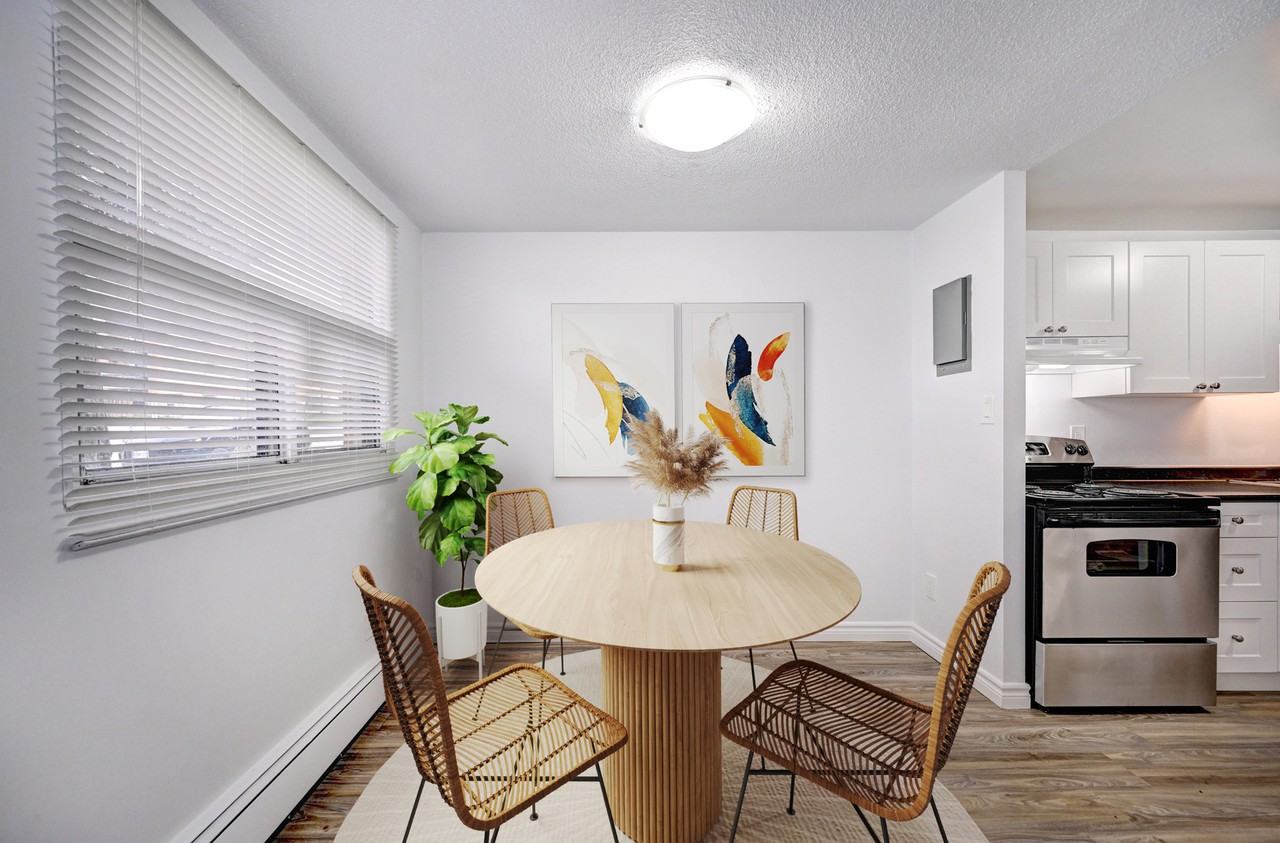 270-274 Kingswood Estates - Photo 5 of 9