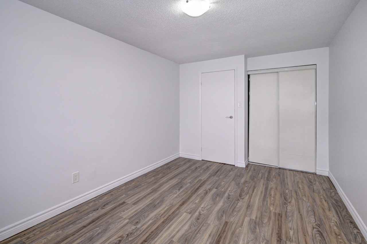 270-274 Kingswood Estates - Photo 7 of 9