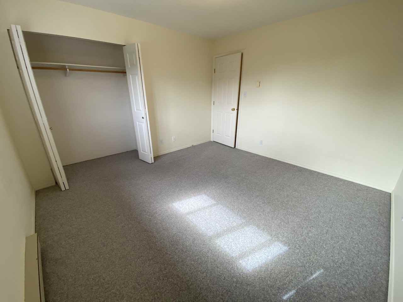 Willow Court - Photo 5 of 7