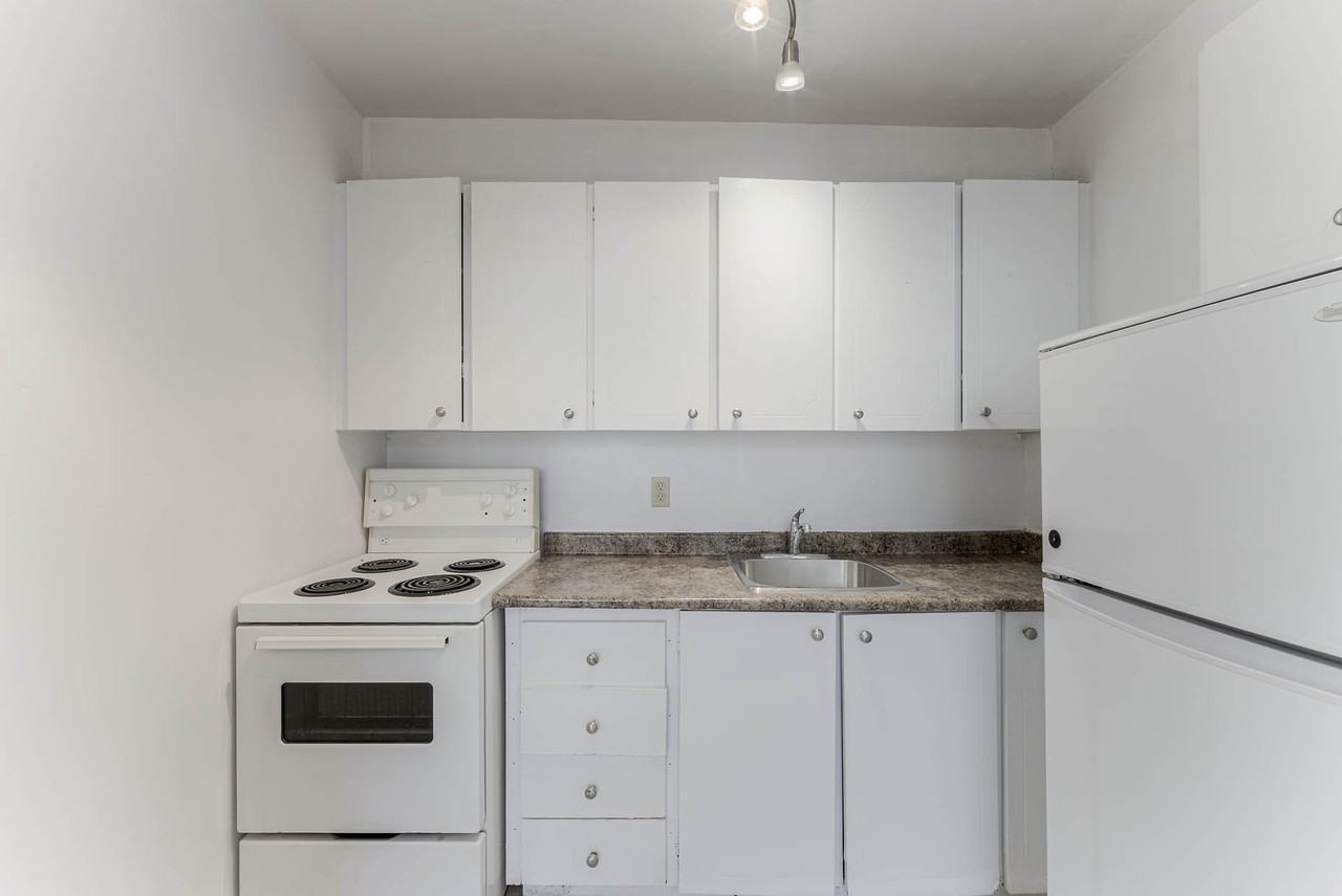 666 Ontario St. - Photo 5 of 18