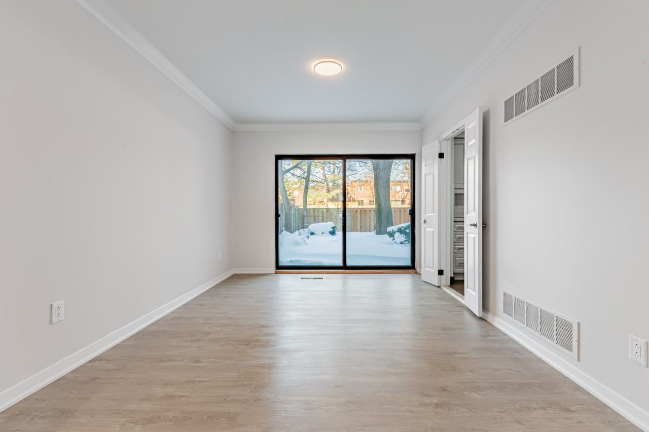 Balliol & Davisville Townhomes - Photo 6 of 26