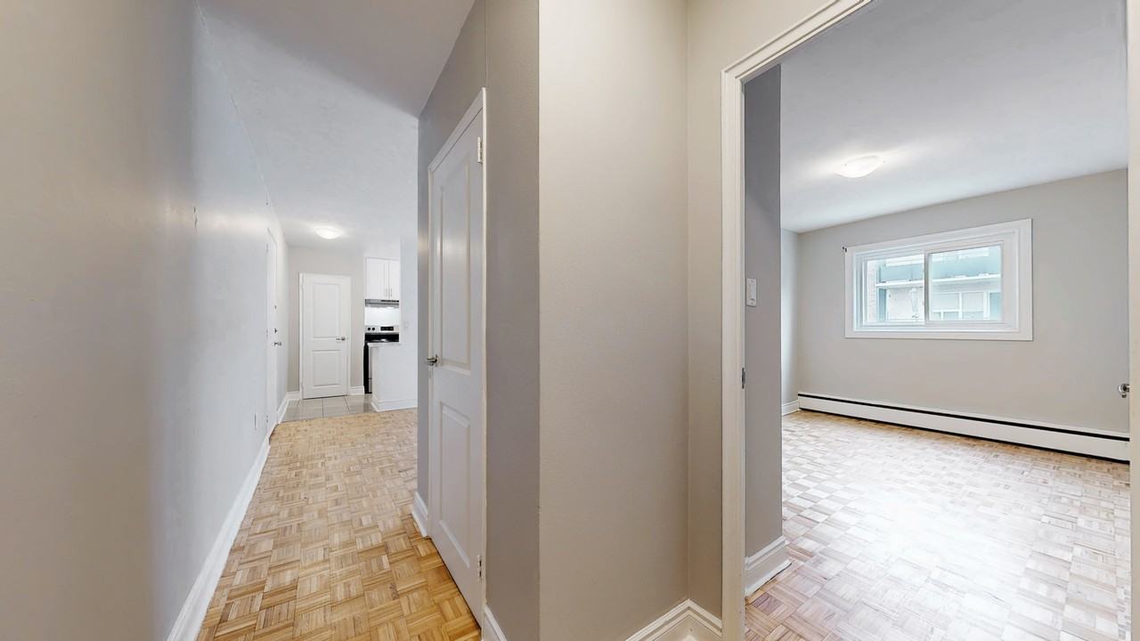 296 Grenfell Street - Photo 7 of 34