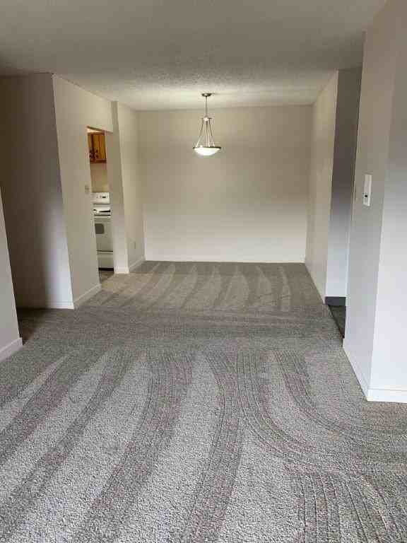 Silver Heights - Photo 4 of 10