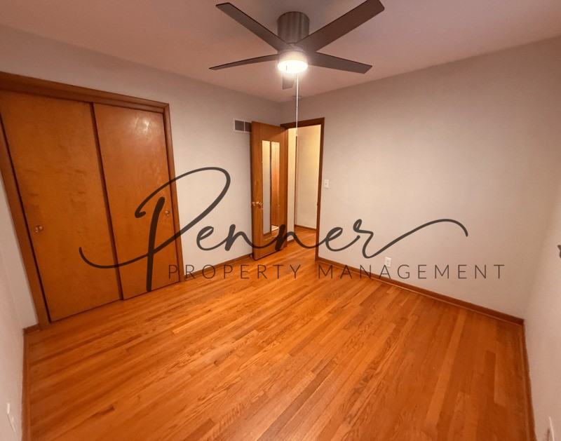 714 S Main St - Photo 7 of 9