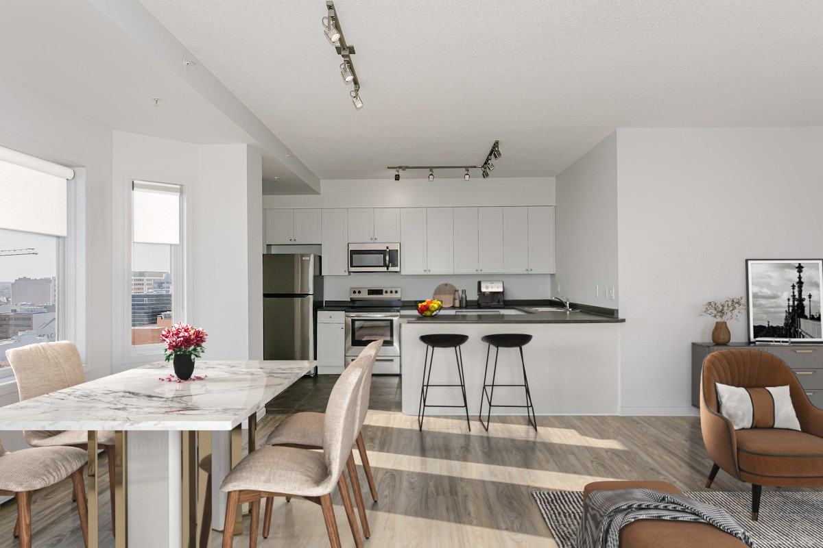 Grand Central Manor - Photo 4 of 17