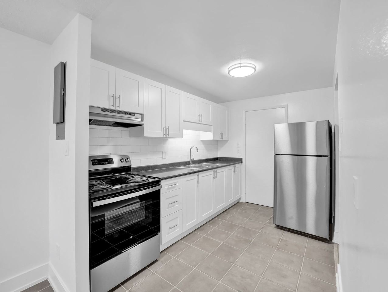 252/256 St Andrews Apartments - Photo 2 of 20