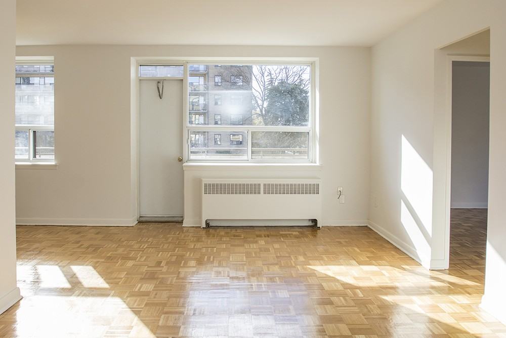 27 Thorncliffe Park Apartments - Photo 4 of 6