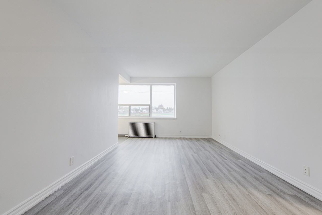 Rannock & Pharmacy Apartments - Photo 6 of 12