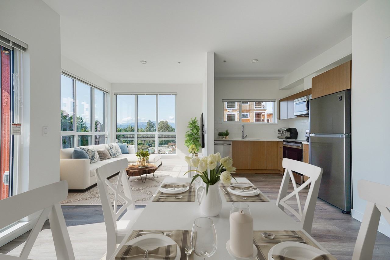 Metro - Photo 6 of 17