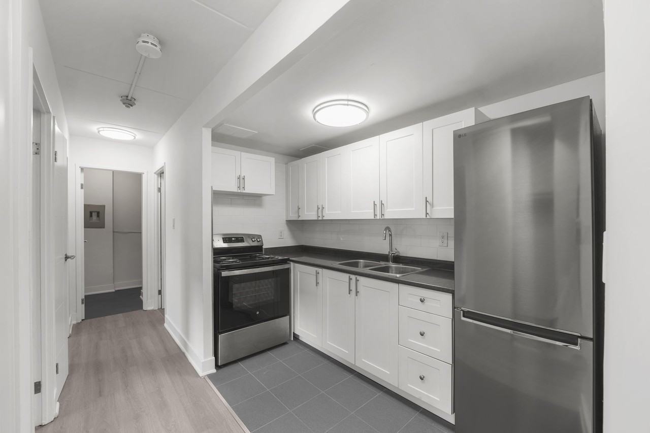 Park Place Apartments - Photo 3 of 21