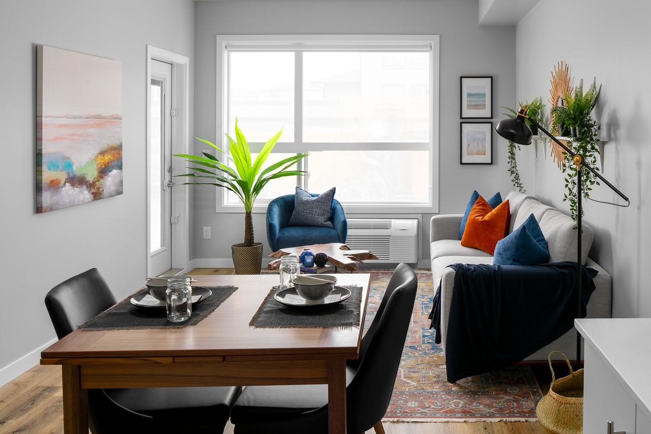 TRIO - Photo 5 of 12