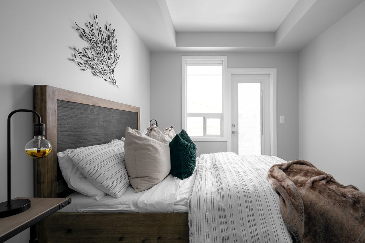 TRIO - Photo 7 of 12