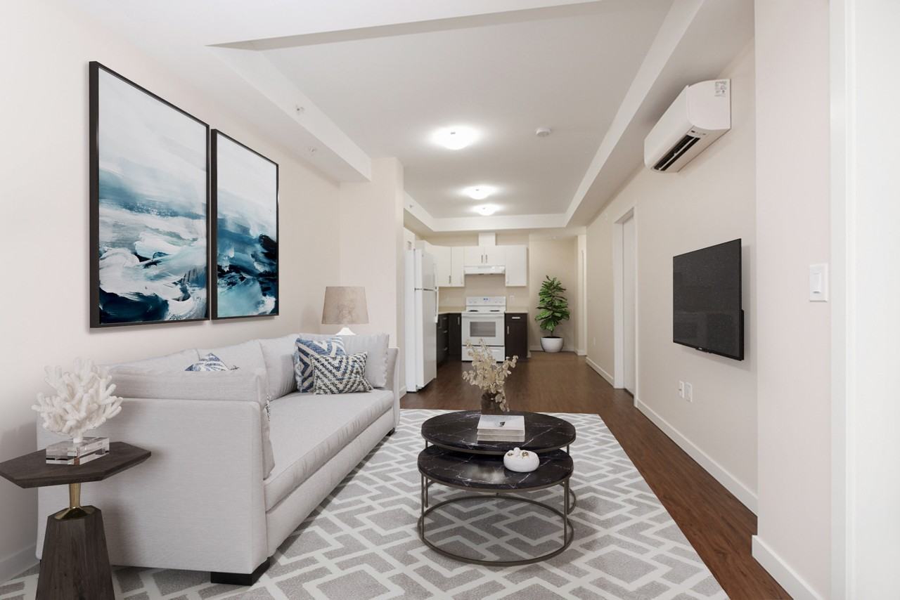 Hockley Apartments - Photo 2 of 8