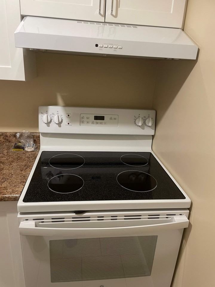 754 Laflin - Photo 6 of 29