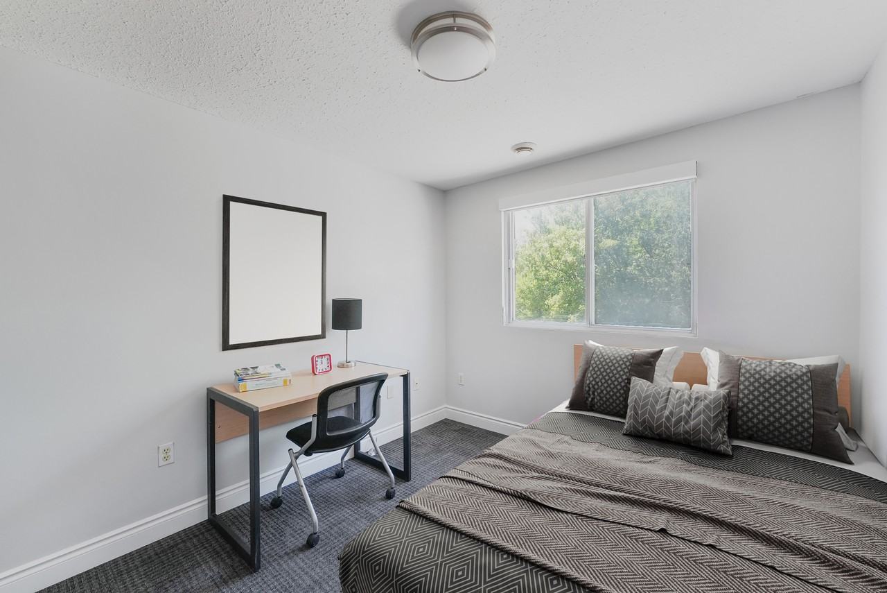 75 Ann Street - Photo 7 of 22