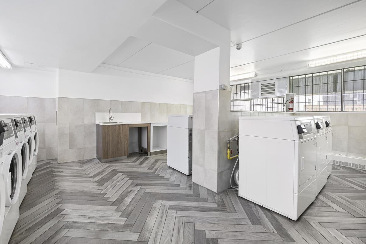 1915 Martin Grove Road - Photo 3 of 37