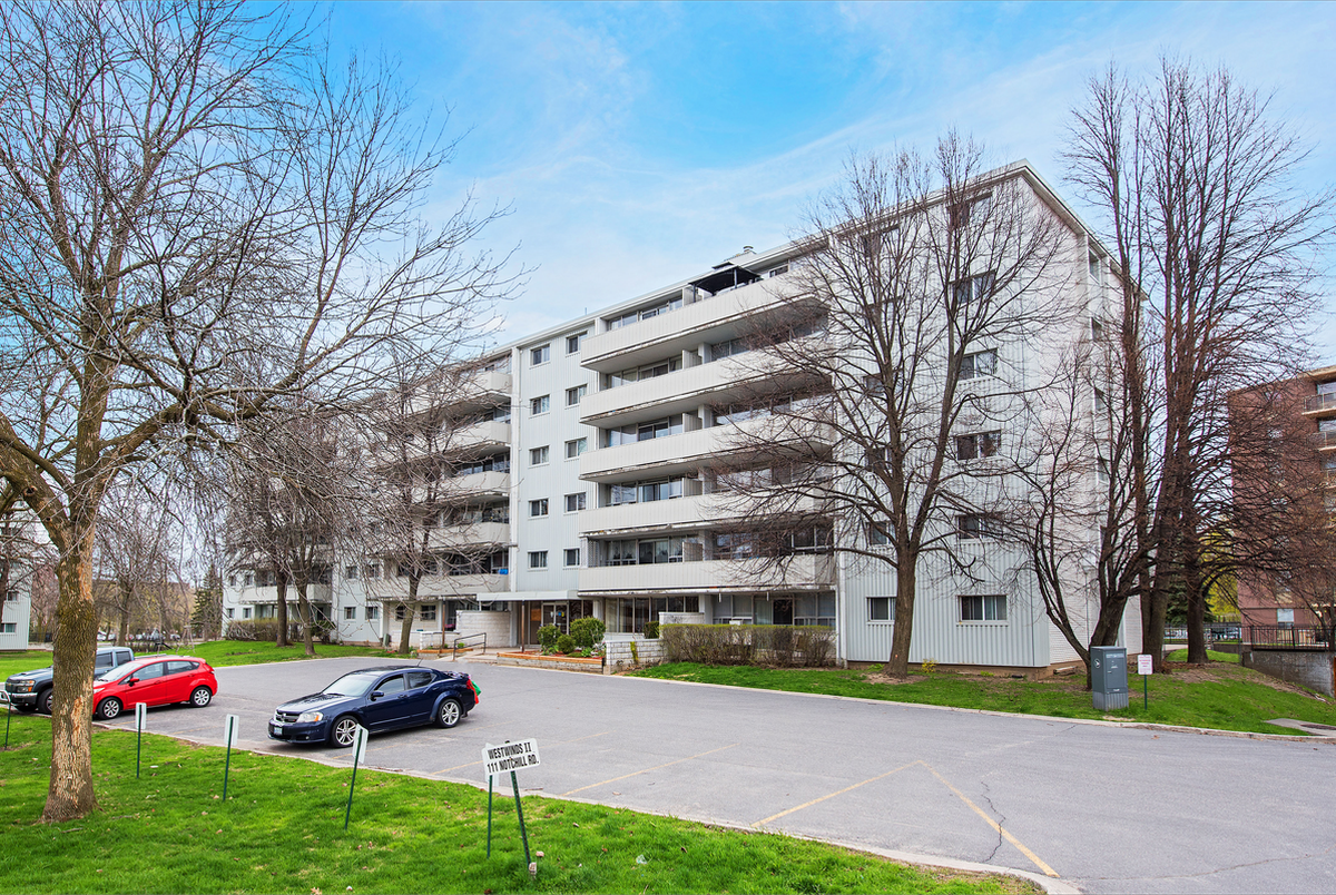 111-131 Notch Hill Road - Photo 2 of 9