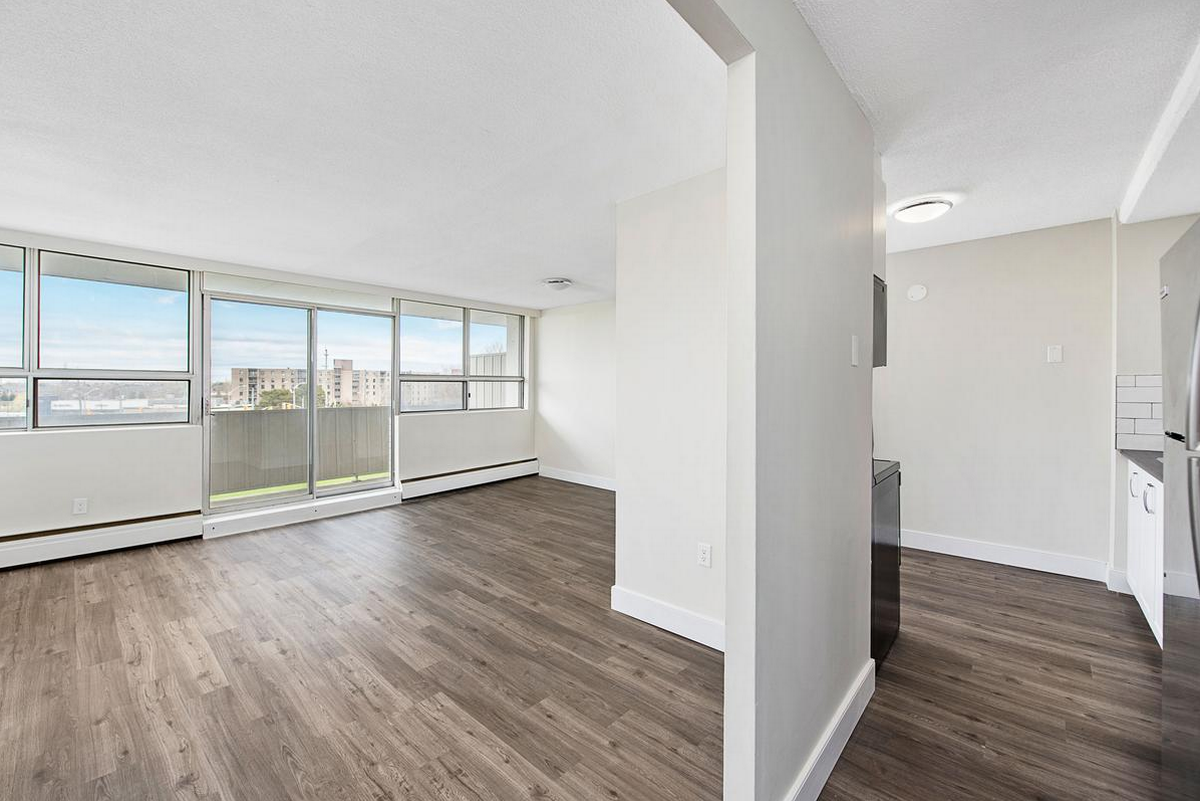 111-131 Notch Hill Road - Photo 6 of 9