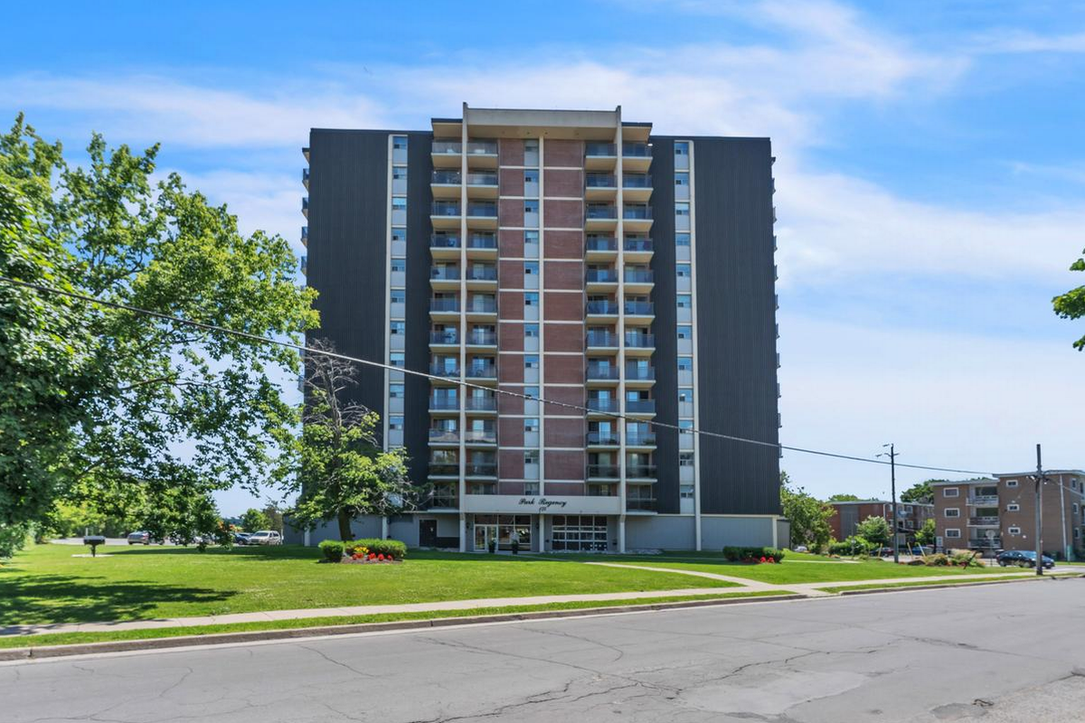 175 Park Street - Photo 4 of 26