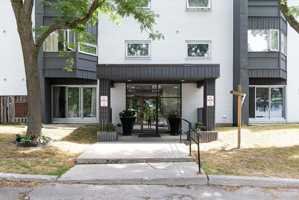 featured image of 710 Village Green 2 Apts.
