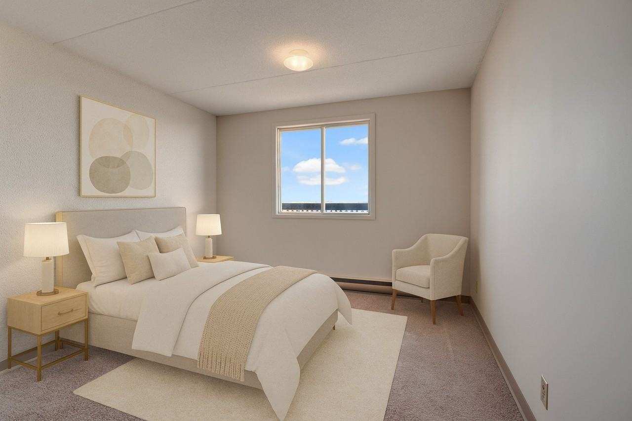 Centre Pointe Plaza - Photo 4 of 22