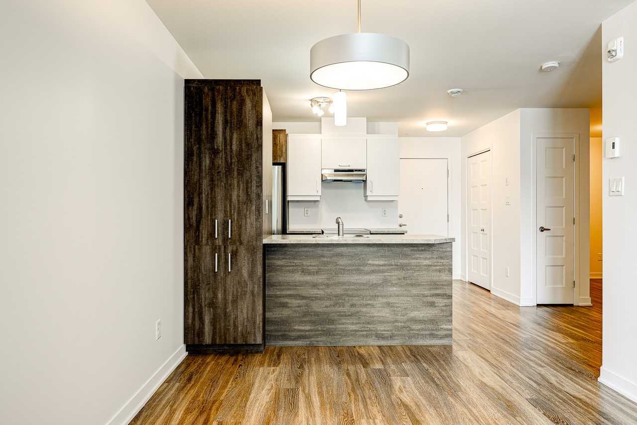 173 Boulevard Armand-Frappier - Photo 6 of 16