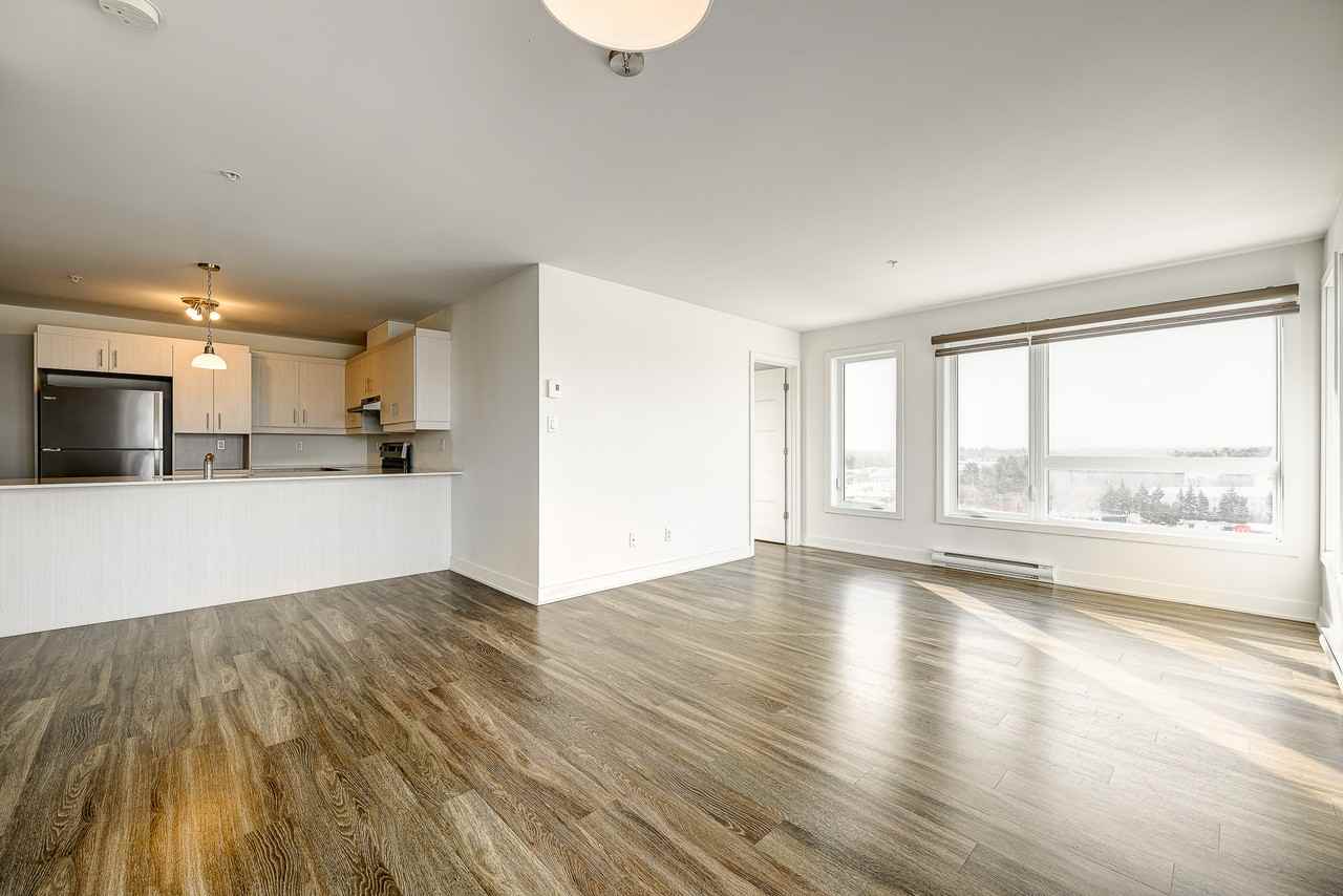 21 Rue Simon Lussier - Photo 2 of 12