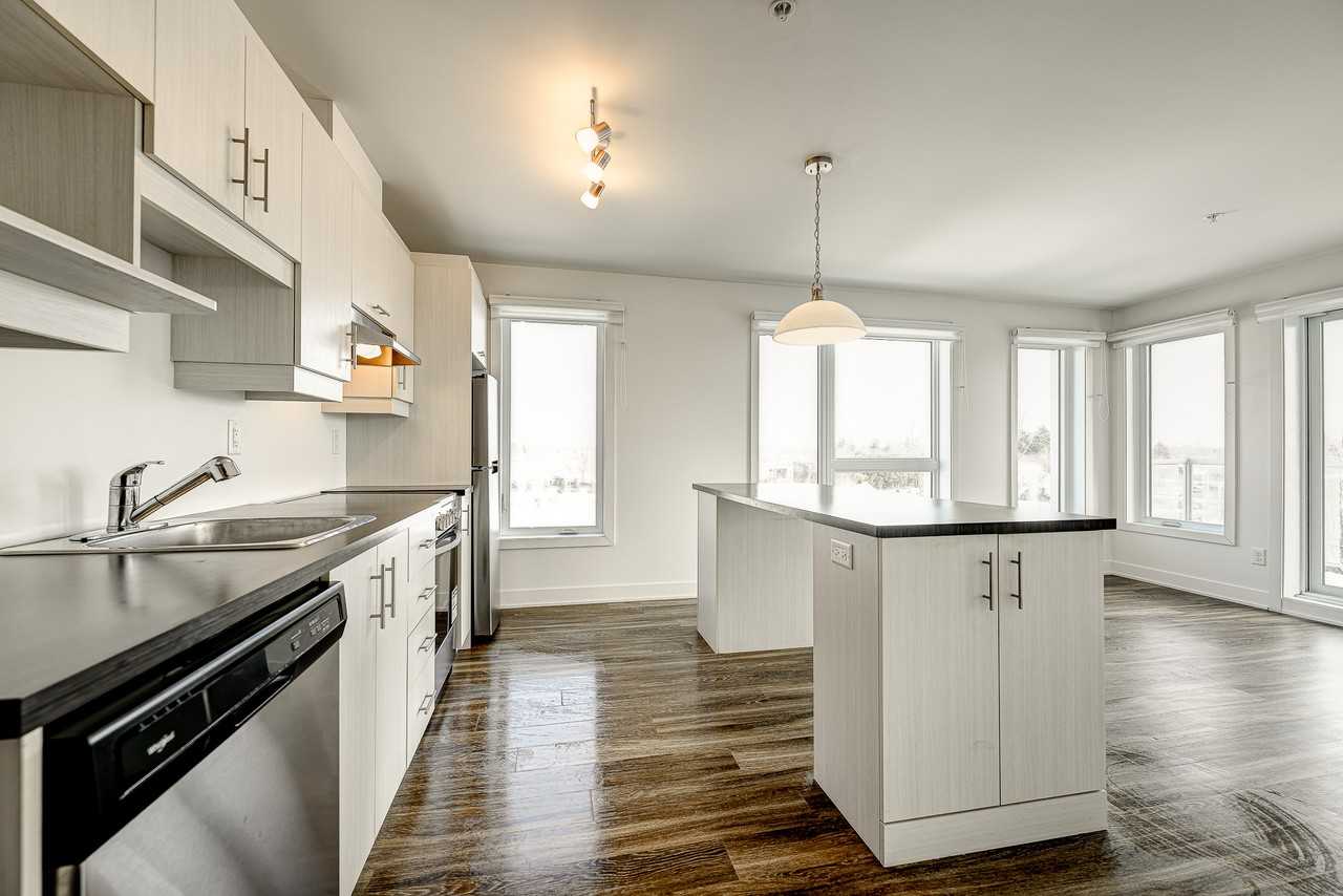 21 Rue Simon Lussier - Photo 5 of 12