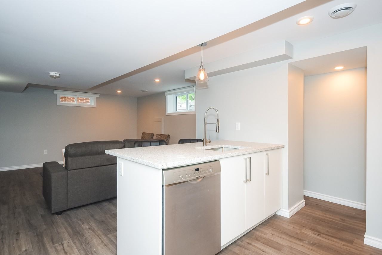 1262 Rustic Drive - Photo 7 of 32