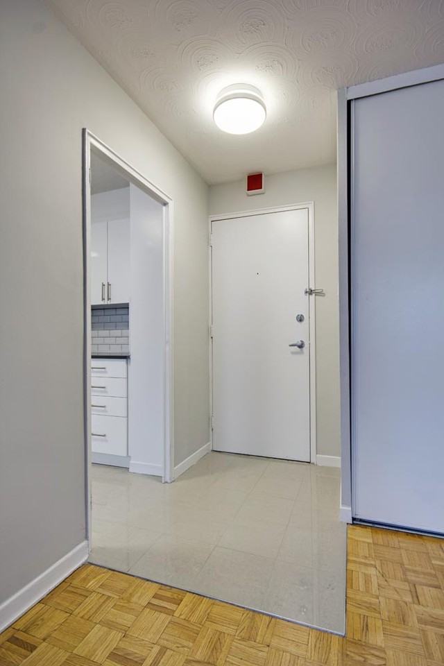 89 Isabella Street - Photo 7 of 12